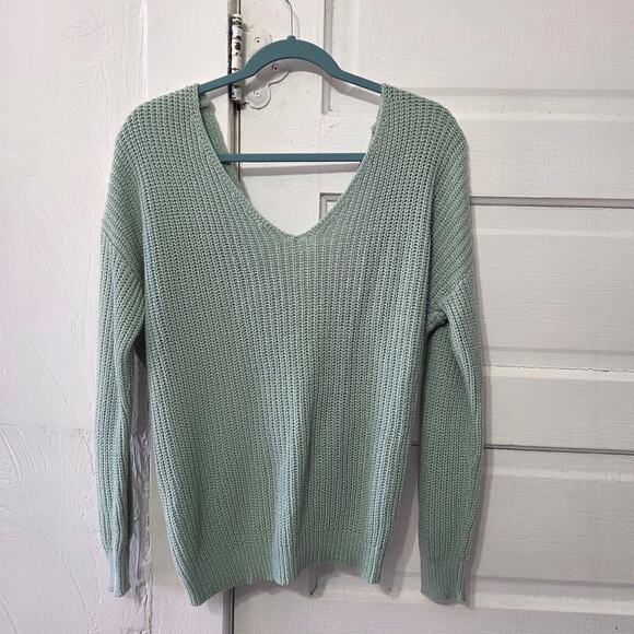 Forever 21 Woman's Light Green Sweater size S crossover back - Picture 3 of 9